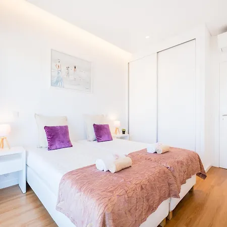 Townhouse In Albufeira With Sea Beach * Albufeira