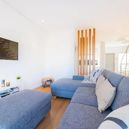 Townhouse In Albufeira With Sea Beach Tatil Evi
