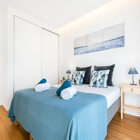 Townhouse In Albufeira With Sea Beach Tatil Evi Albufeira